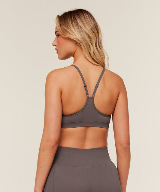 Everyday Seamless Racerback Sports Bra - US 4405
