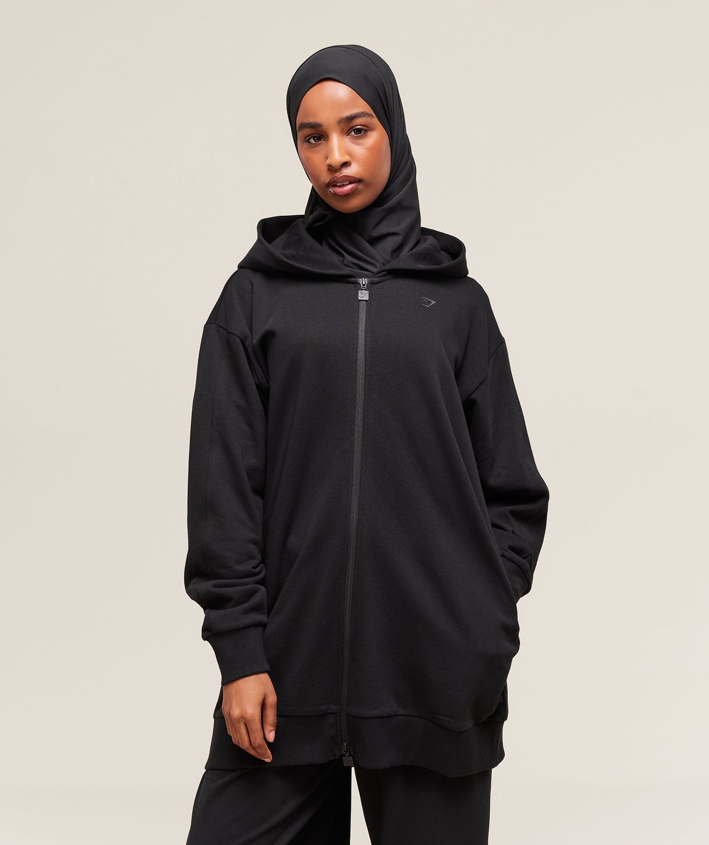 Covered Longline Zip Up Hoodie - US 7700