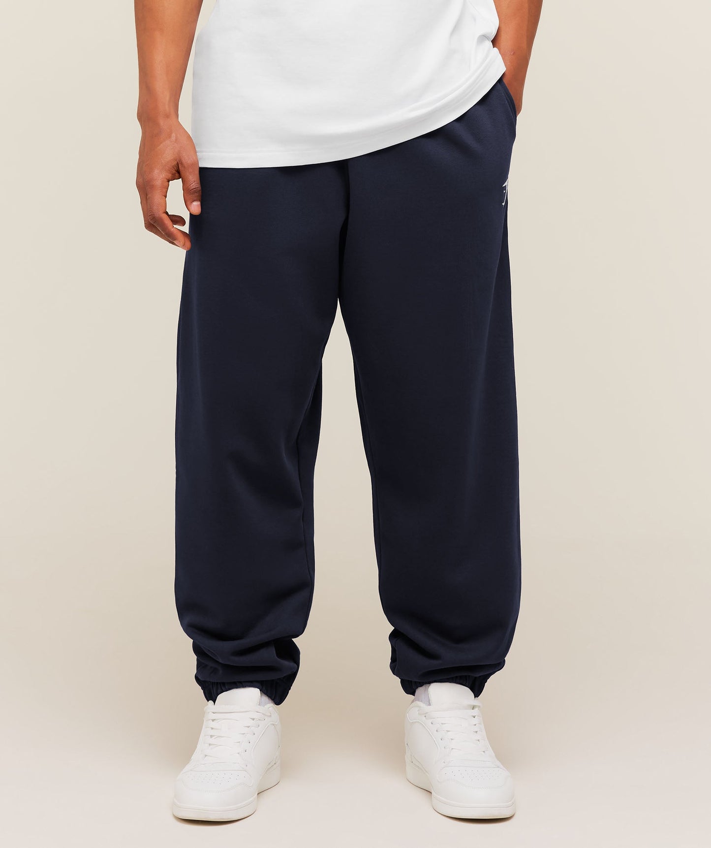 Crest Oversized Joggers - US 9225