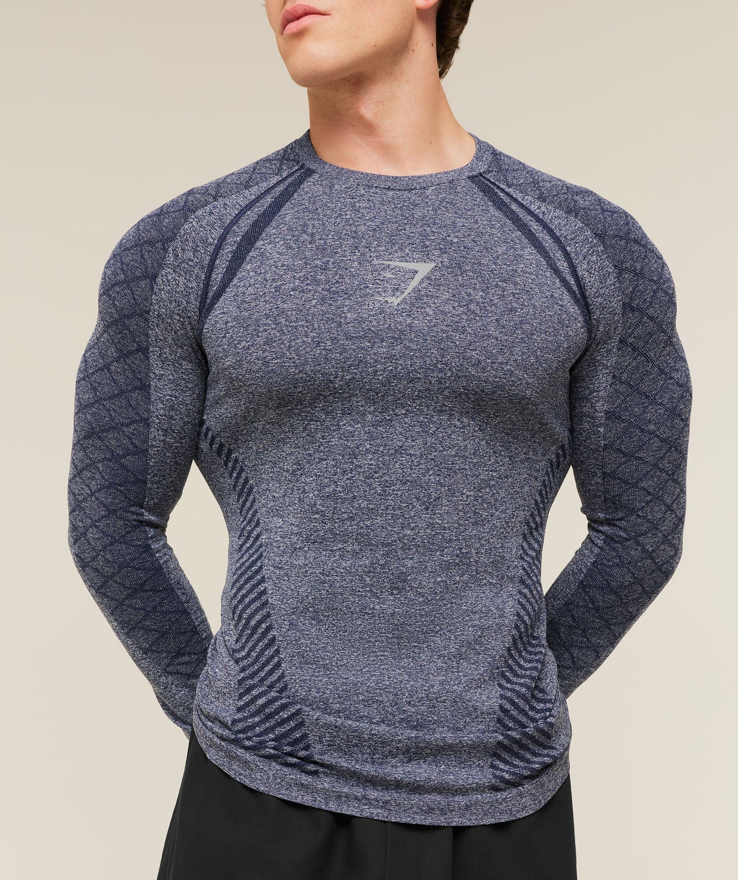 Devant Seamless Long Sleeve T-Shirt - US 6800