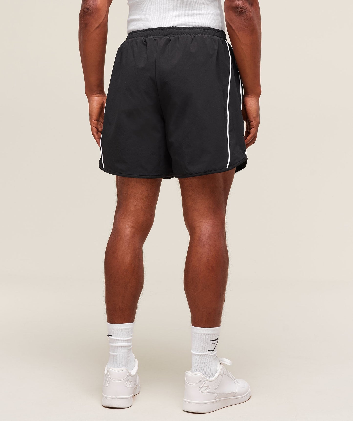 Retro Shorts - US 0433