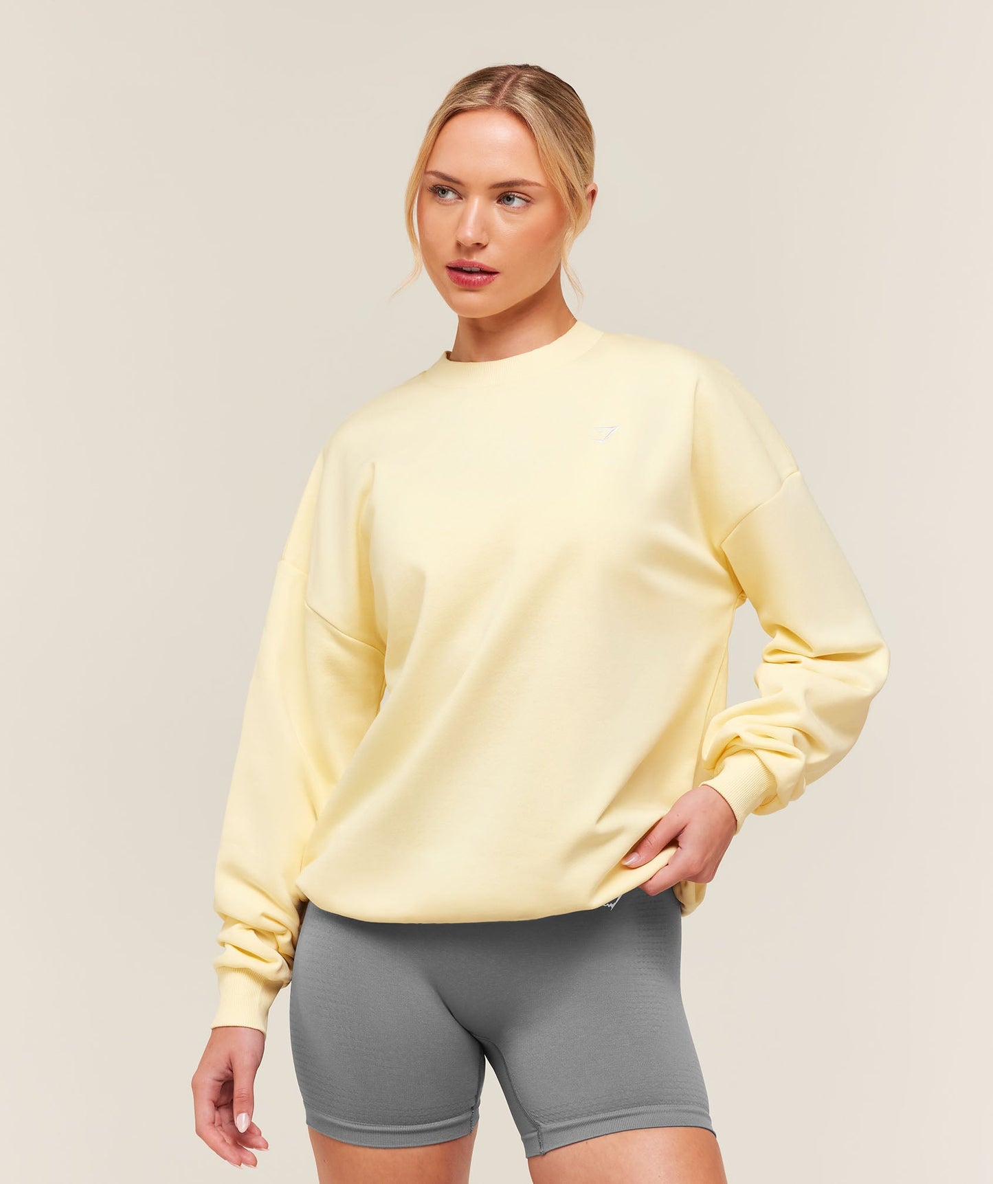 Training Oversized Fleece Sweatshirt - US 8908