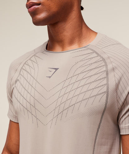 Apex Seamless T-Shirt - US 5744