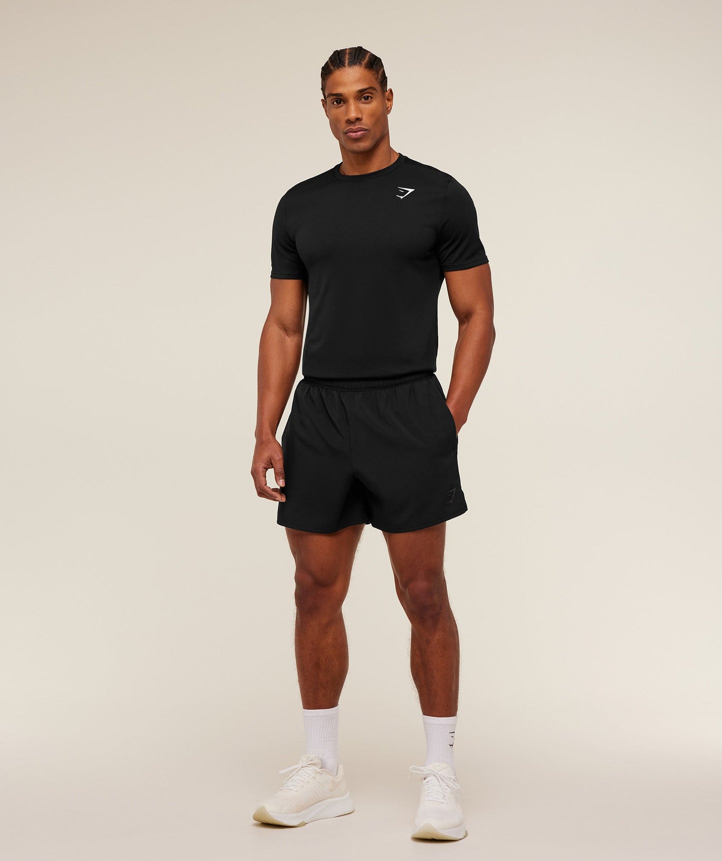 Arrival Contrast Shorts - US 6059
