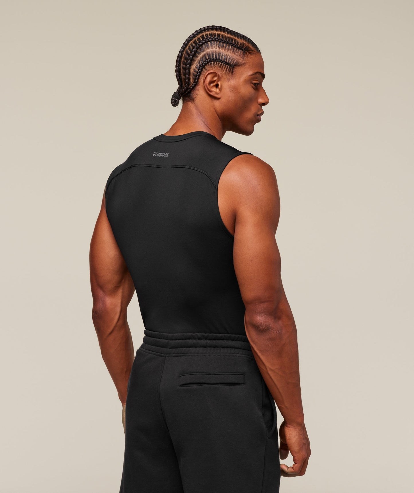 Element Tank - US 3378