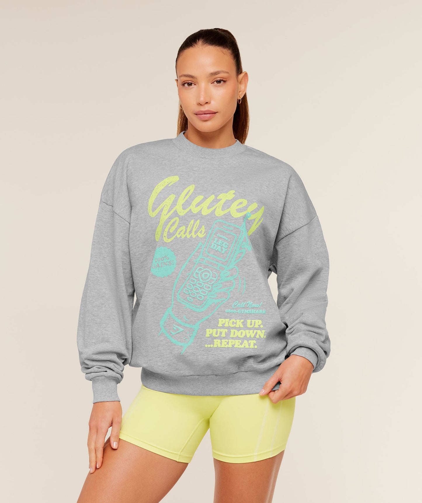 Glutey Calls Graphic Sweatshirt - US 9967