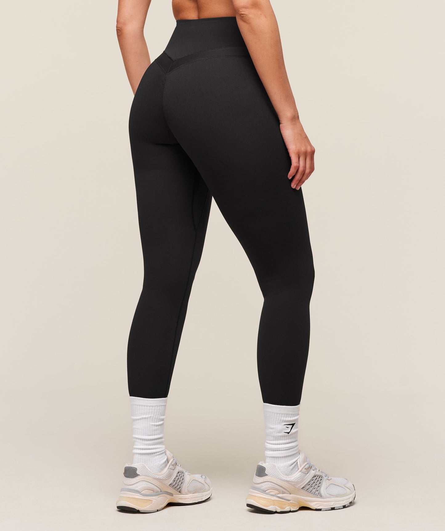 Whitney Shorts - US 8215