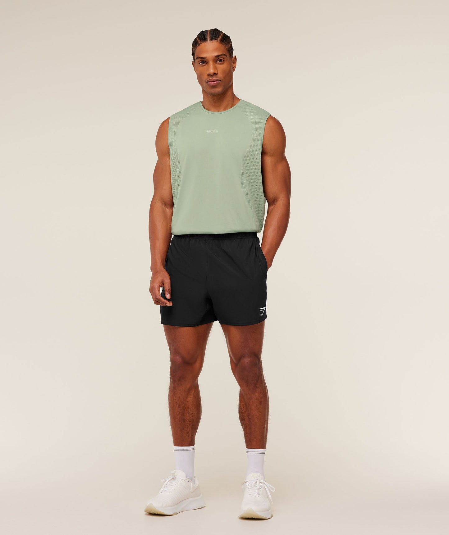Distance Seamless Tank - US 8941