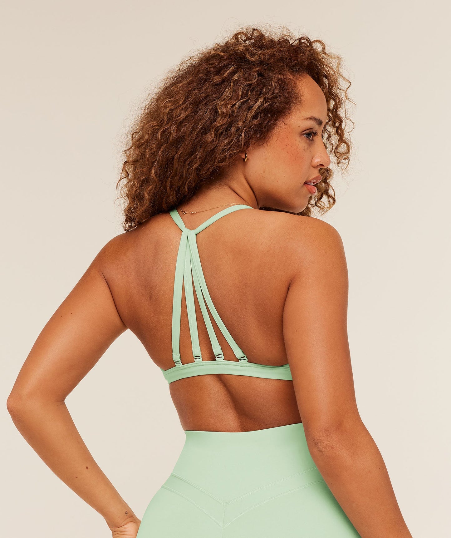 Minimal Sports Bra - US 3804