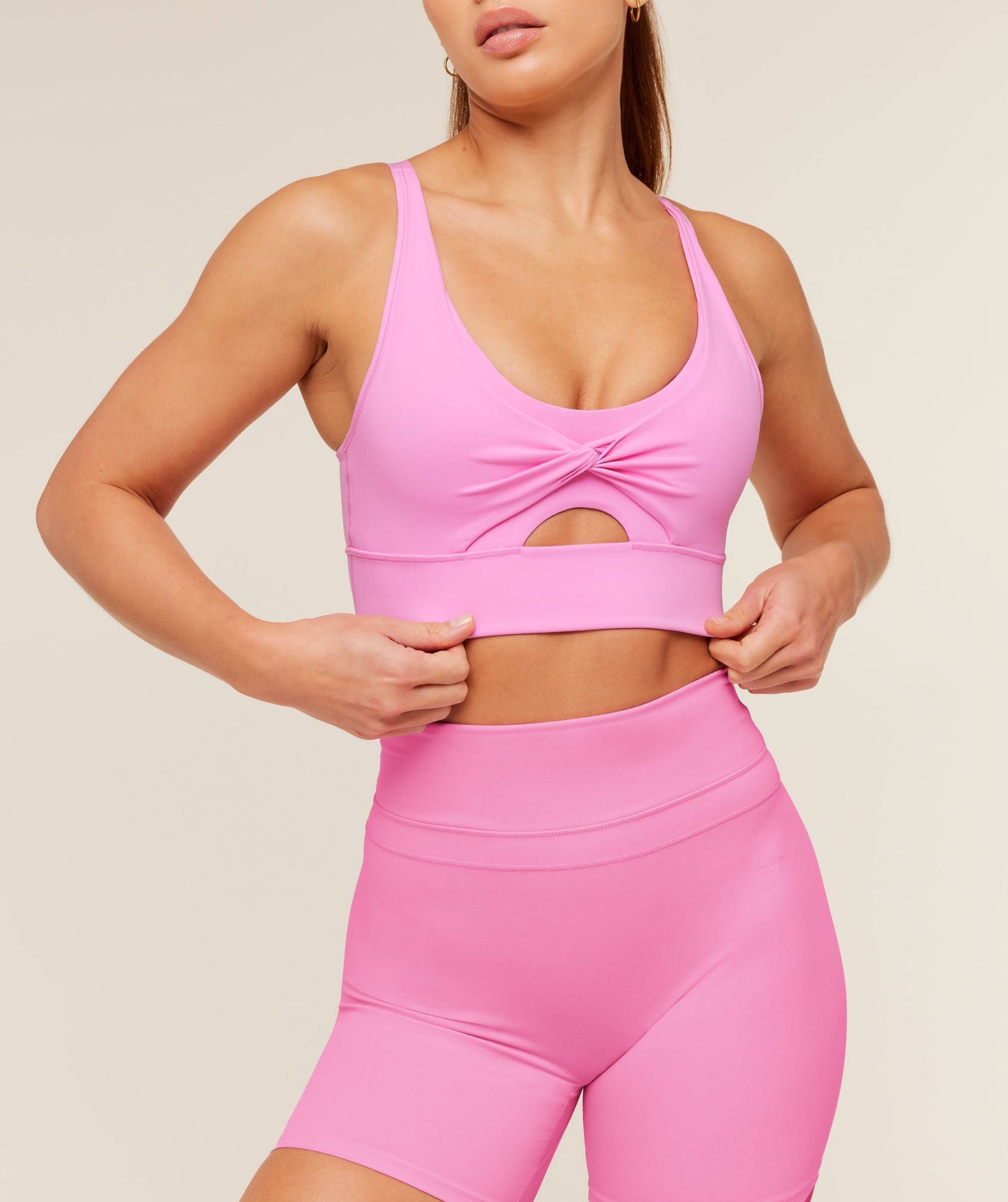 Twist Front Sports Bra - US 1082