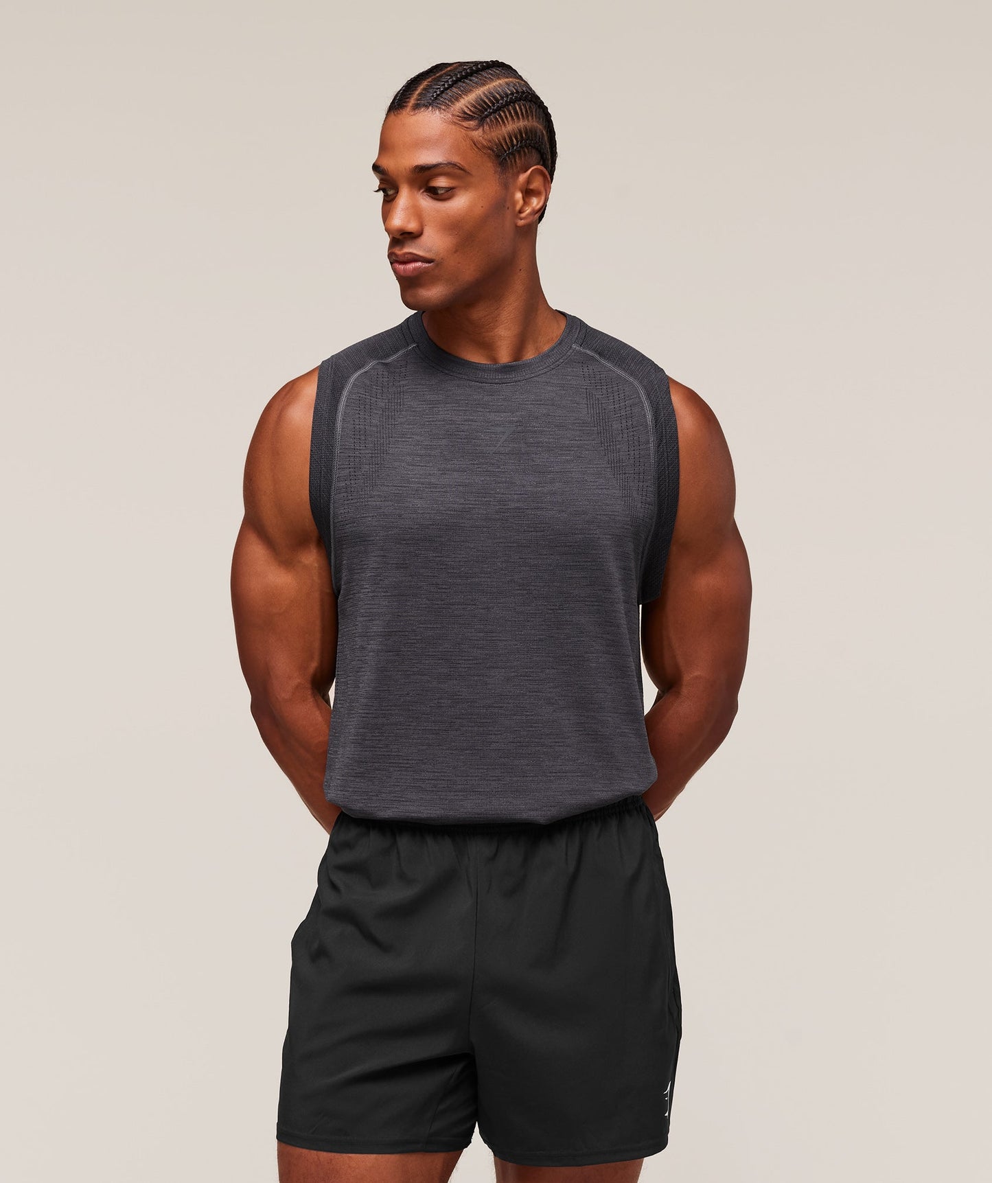 Versatile Seamless Tank - US 0786