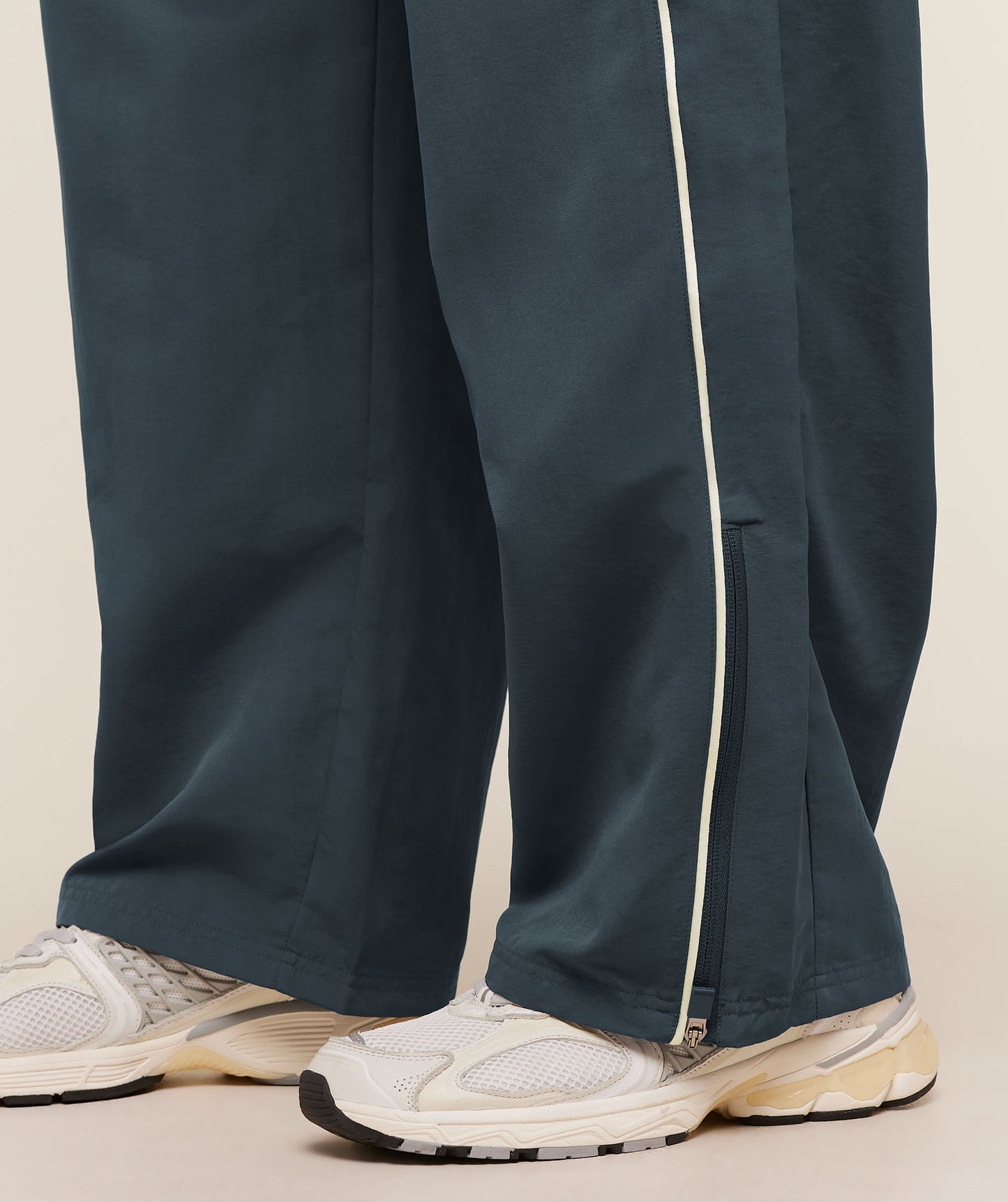 To From Pants - US 7893