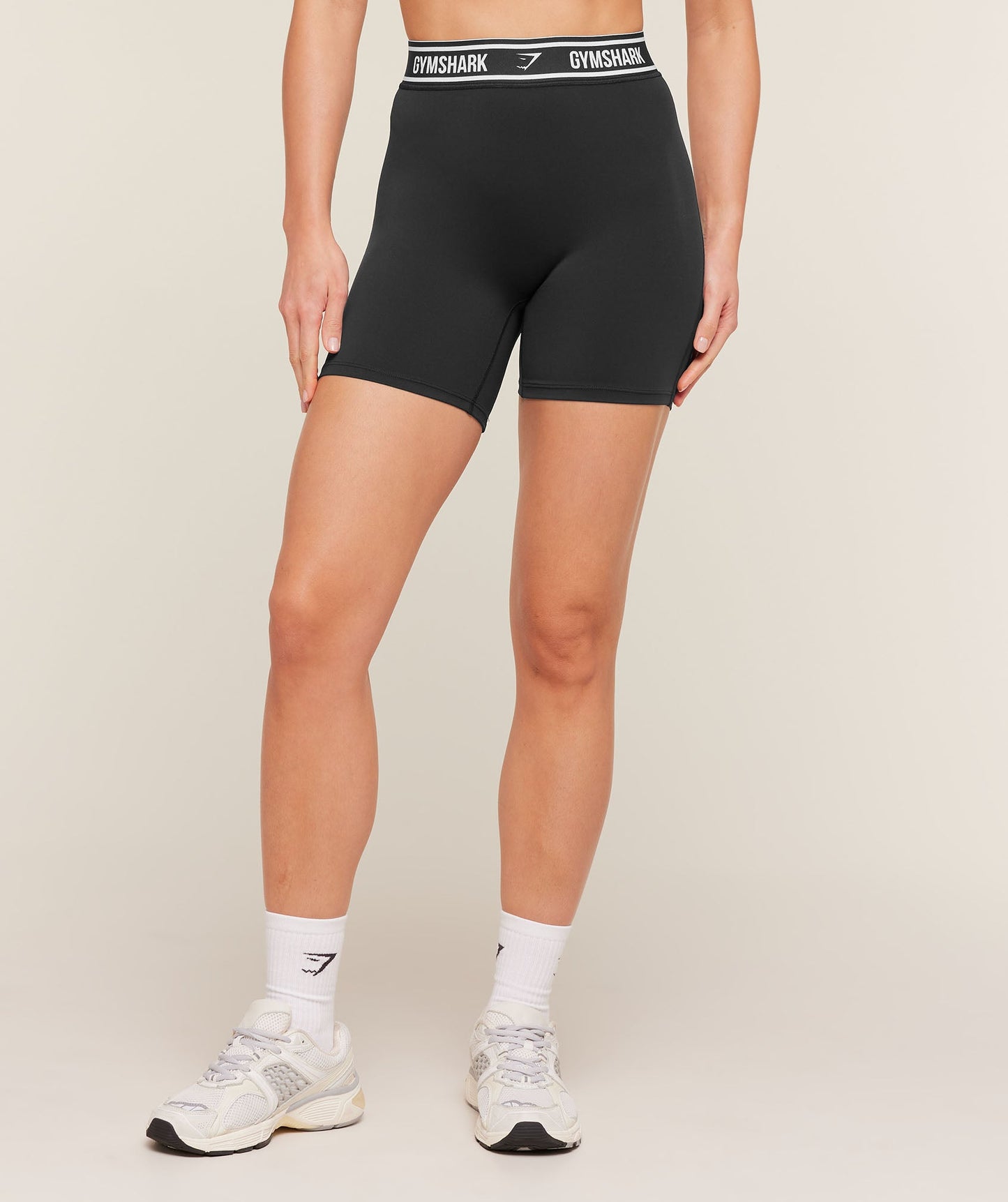 Waistband Logo Shorts - US 1815