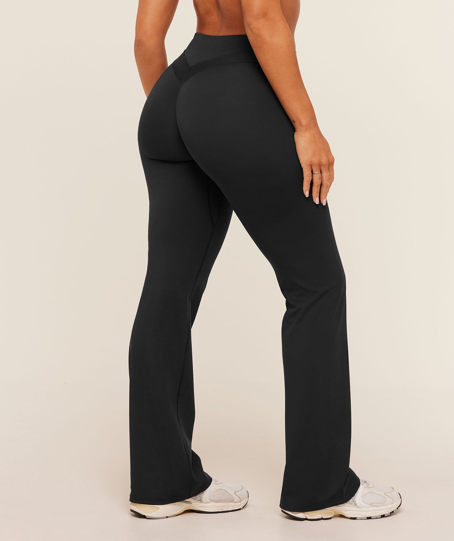 Whitney Mid-High Rise Flared Leggings - US 5437