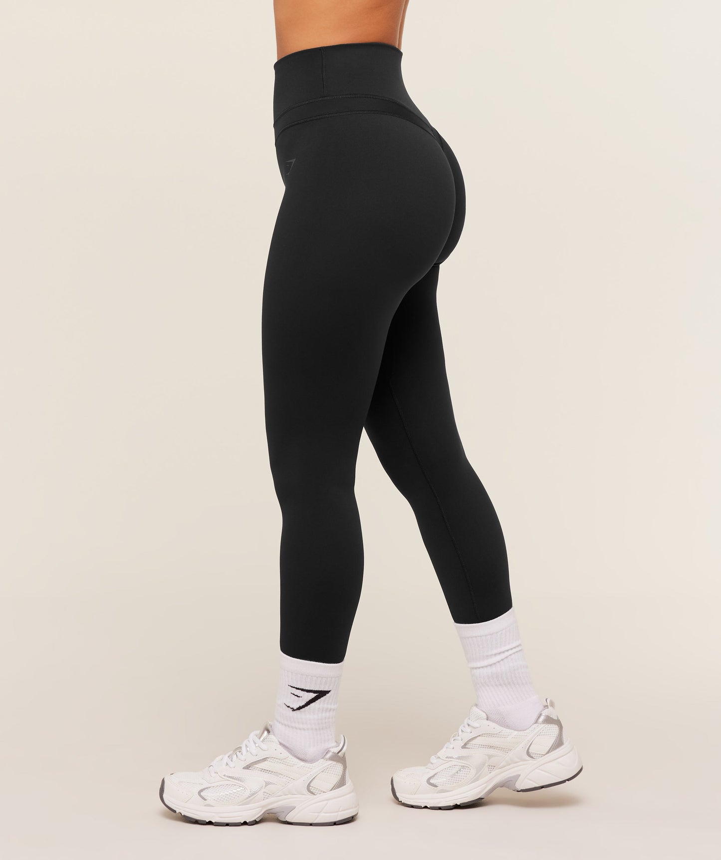 Whitney Short Legging - US 6756