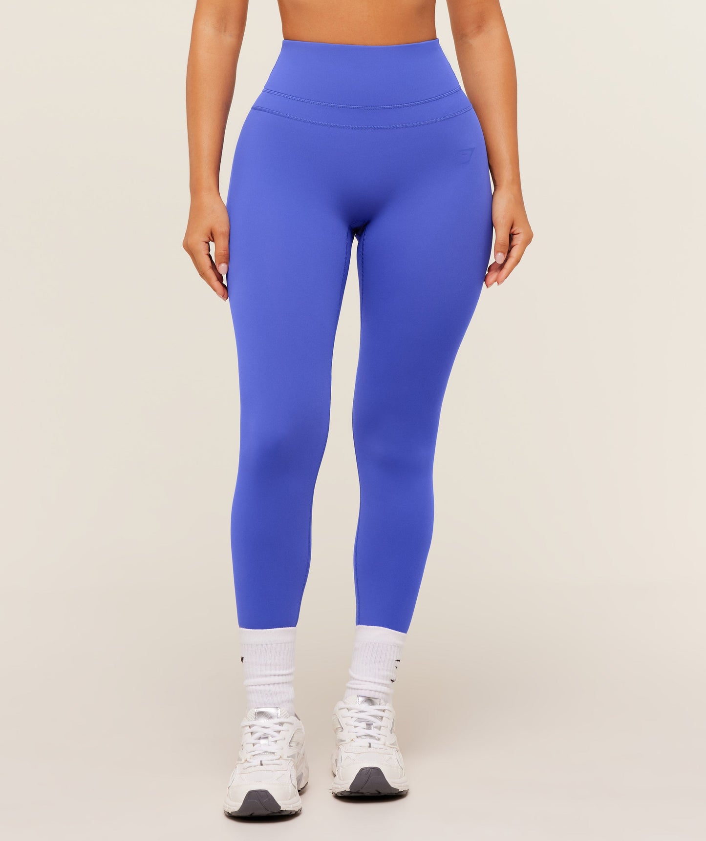 Whitney Short Legging - US 6756